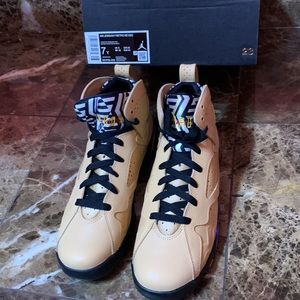 Air Jordan 7 Retro SE 7Y Vachette Tan/Black-Taxi